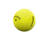 Gele Callaway Supersoft golfballen met logo, het logo van Callaway afgebeeld op de bal met het lijntje op de golfbal
